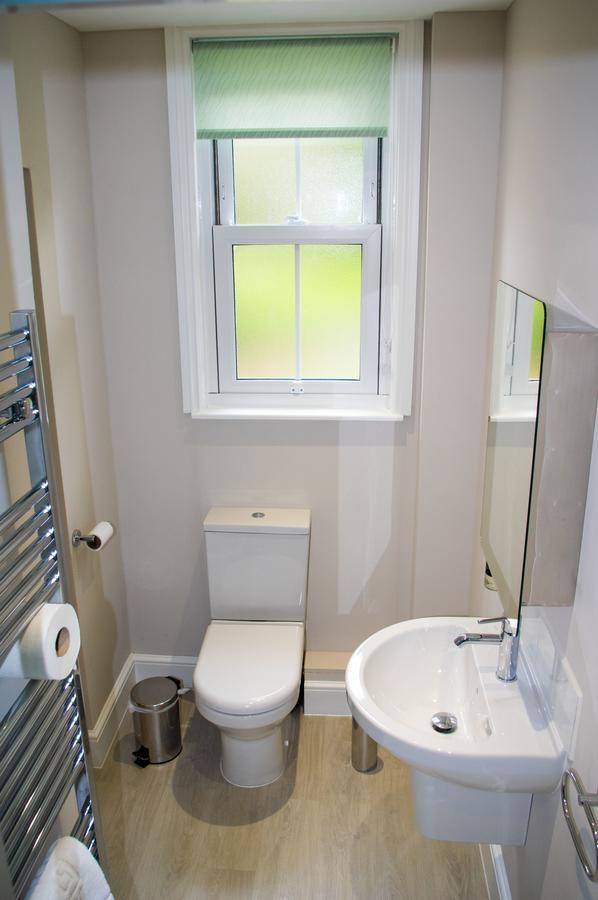 Claridge House Bed & Breakfast Lingfield Luaran gambar